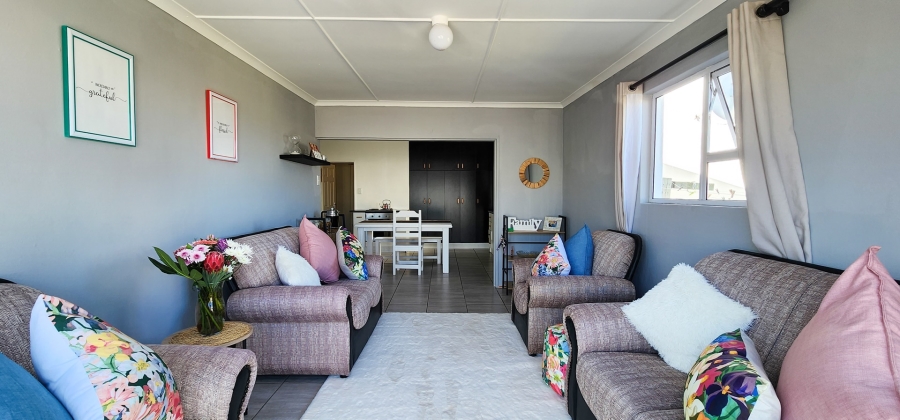 3 Bedroom Property for Sale in Struisbaai Western Cape